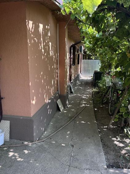 Casă cu 3 camere în Central