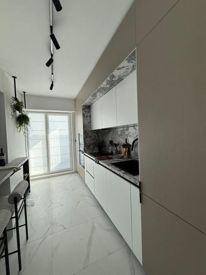 Apartament cu 2 camere decomandat în Theodor Pallady