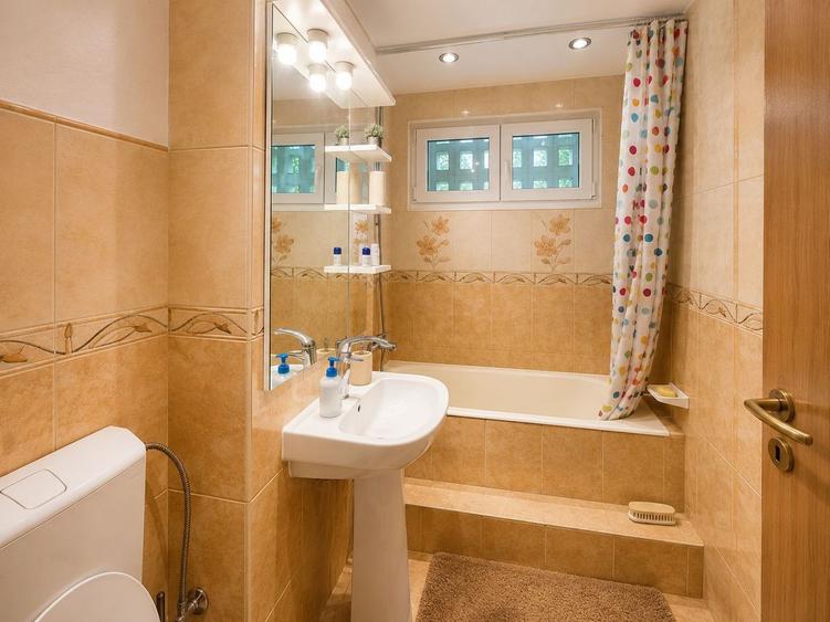 Apartament cu 3 camere decomandat, mobilat în Mănăștur