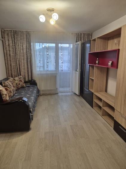 Apartament cu 2 camere decomandat în Deve