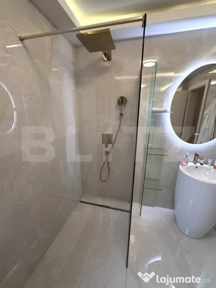 Apartament cu 3 camere semidecomandat în Dej