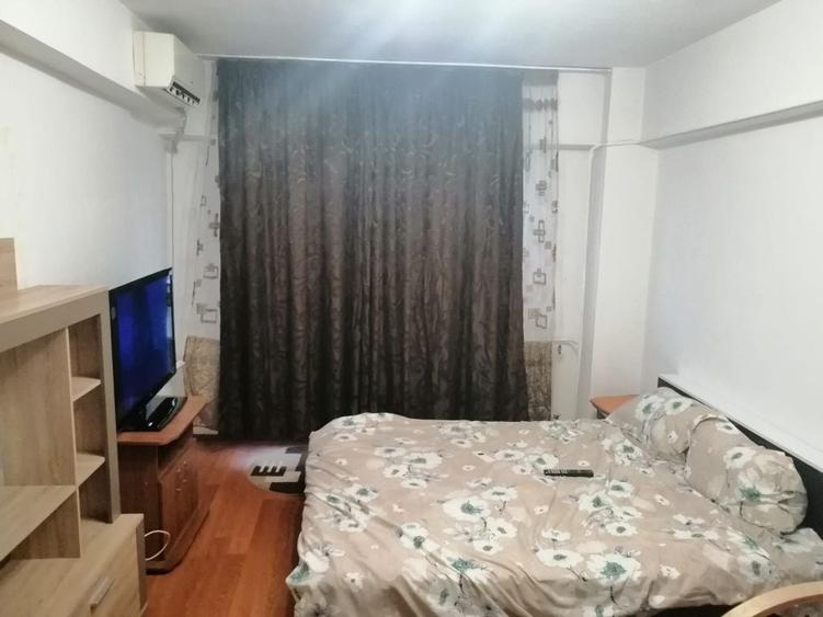 Garsonieră decomandată în Popoveni