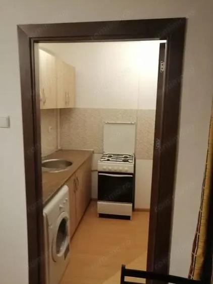 Garsonieră decomandată în Domenii