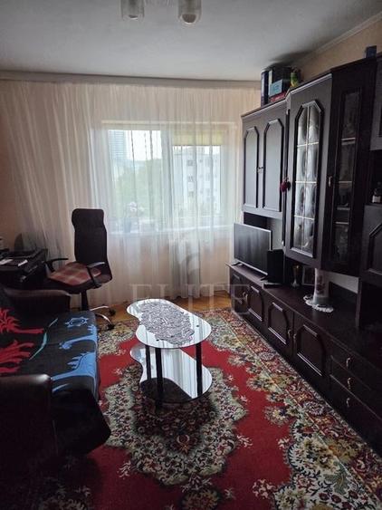Apartament cu 2 camere semidecomandat, mobilat în Mănăștur