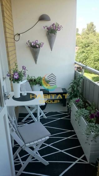 Apartament cu 3 camere decomandat în Berceni