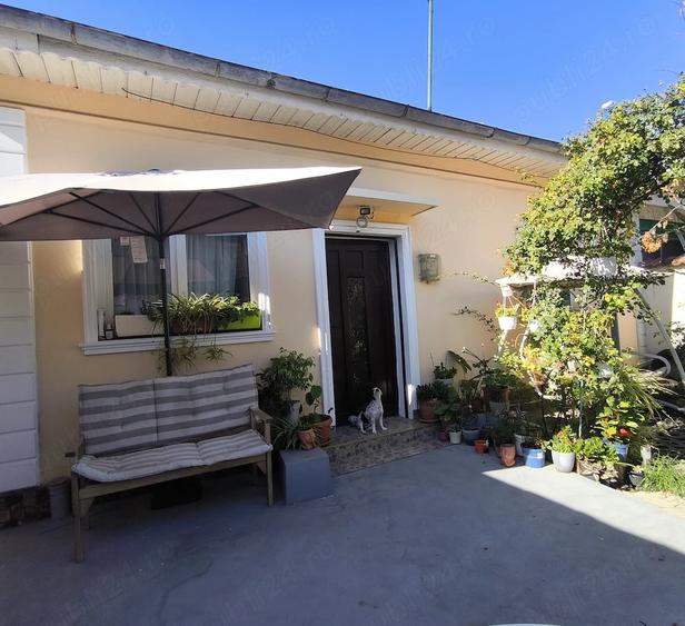 Casă cu Teren 220 Mp în 16 Februarie