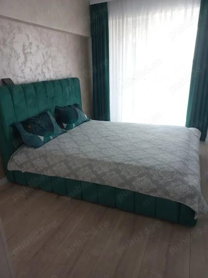 Apartament cu 3 camere decomandat în Baicului