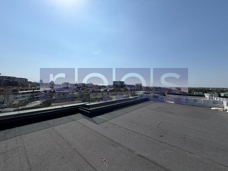 Apartament cu 4 camere, mobilat în Central