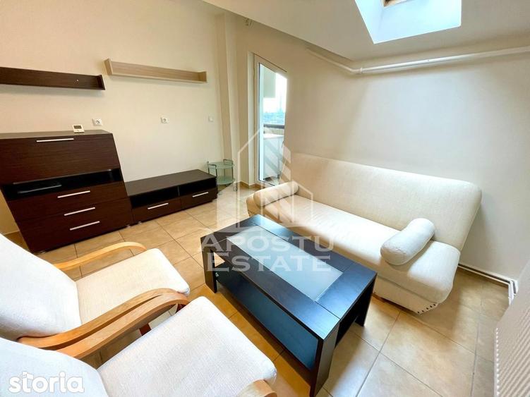 Apartament cu 3 camere, mobilat în Steaua