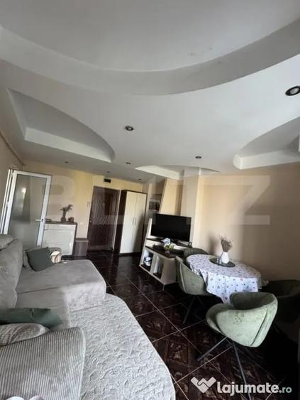 Apartament 3 camere, 60 mp, zona Billa - 2