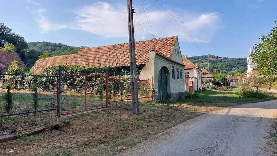 Casă cu 3 camere cu Teren 2000 Mp în Chesler