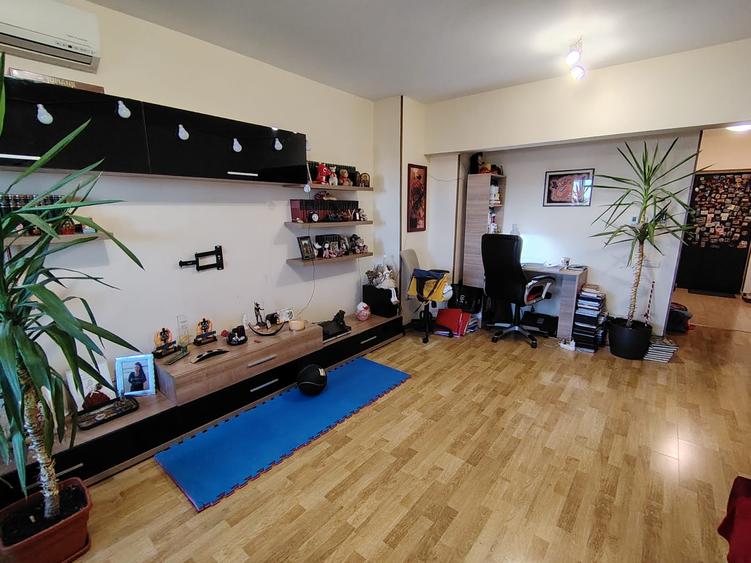 Apartament superb Complex Primavara cu loc de parcare - 1