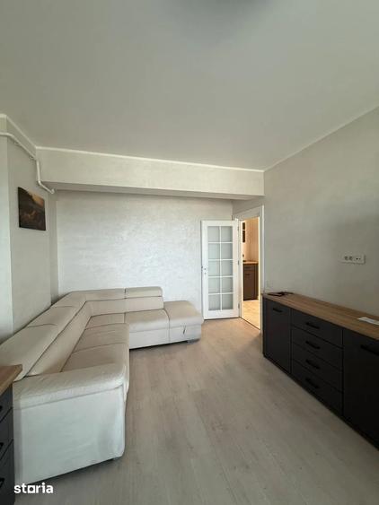 Apartament cu 3 camere decomandat în Mioriței