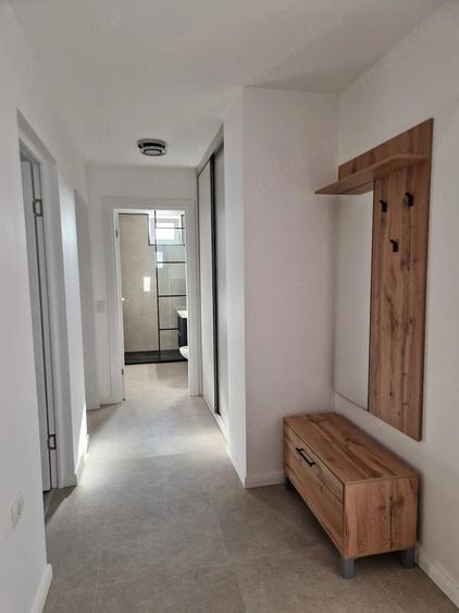 Apartament cu 3 camere decomandat în Faleza Nord