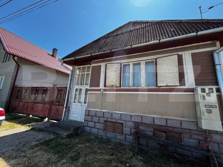Casă individuală cu 4 camere cu Canalizare în Exterior Vest