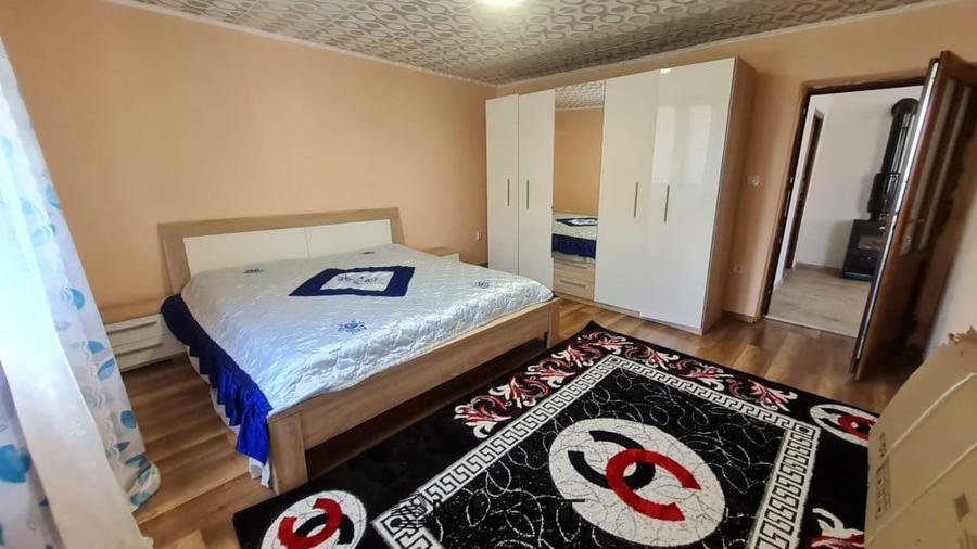 Casă cu 2 camere cu Teren 475 Mp în Șura Mică
