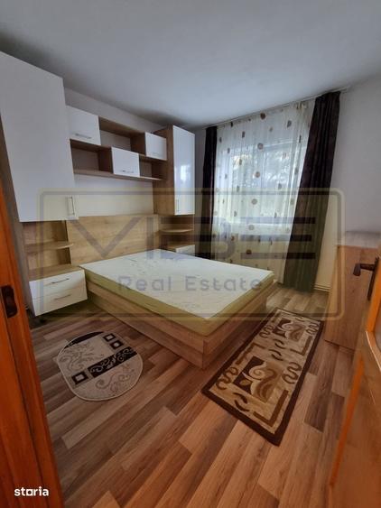 Apartament cu 3 camere semidecomandat în Alexandru cel Bun