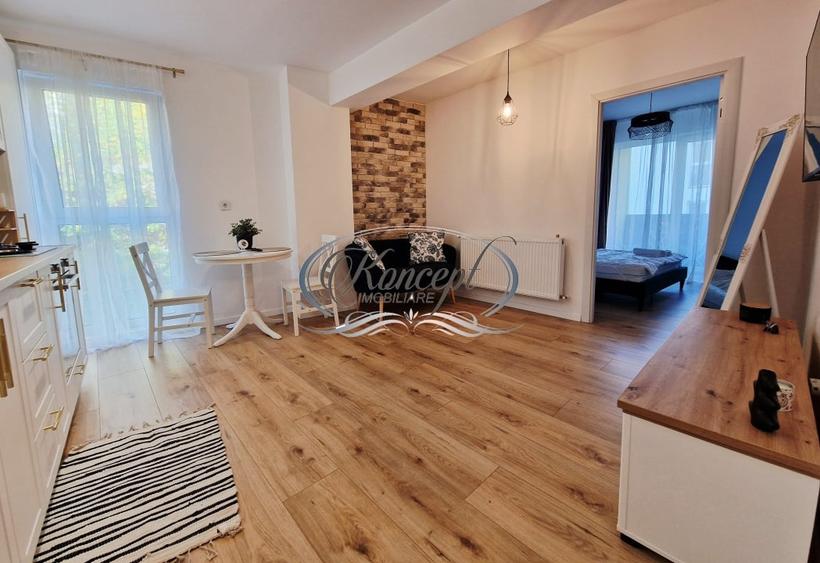 Apartament cu 2 camere semidecomandat, mobilat în Dâmbul Rotund