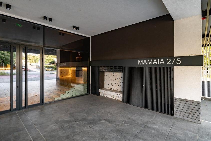 Apartament cu 3 camere decomandat în Delfinariu