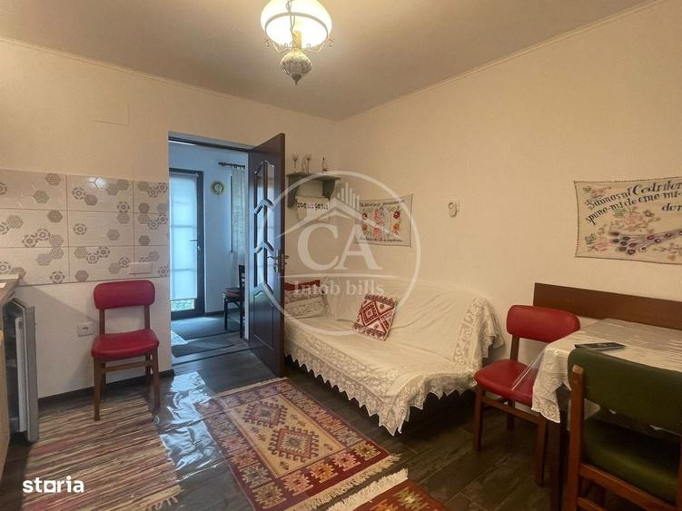 Casă cu 2 camere decomandat cu Teren 500 Mp în Spitalul Județean