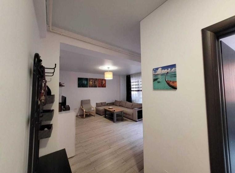 Apartament cu 3 camere decomandat în Militari