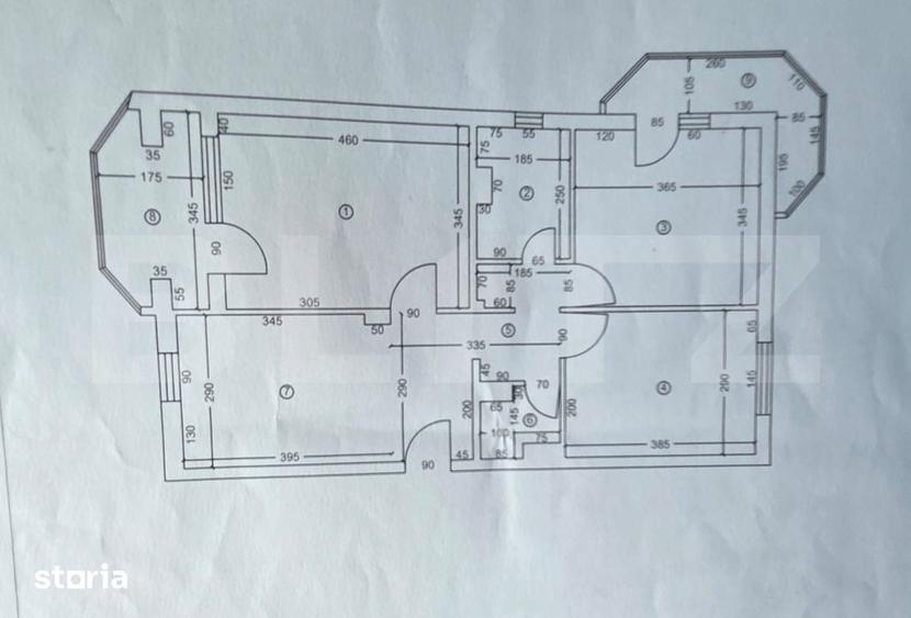 Apartament cu 3 camere decomandat în Lăpuș Argeș