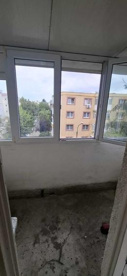 Apartament cu 2 camere decomandat în Găvana