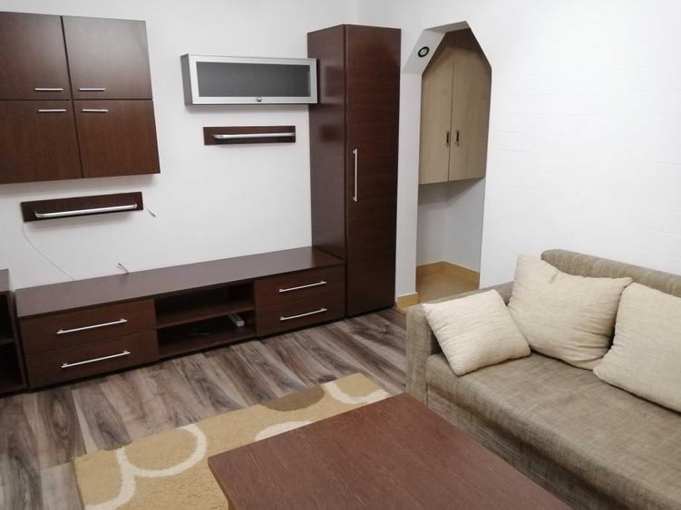 Inchiriez apartament 2 camere - 5