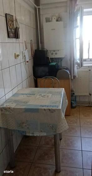 Apartament cu 2 camere decomandat în Dacia