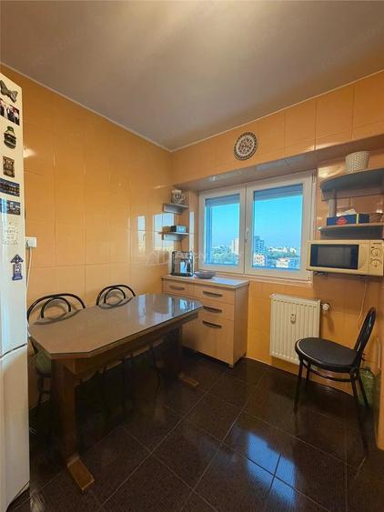 2 Camere, Brancoveanu, vis a vis de statia de metrou, Parcare - 10