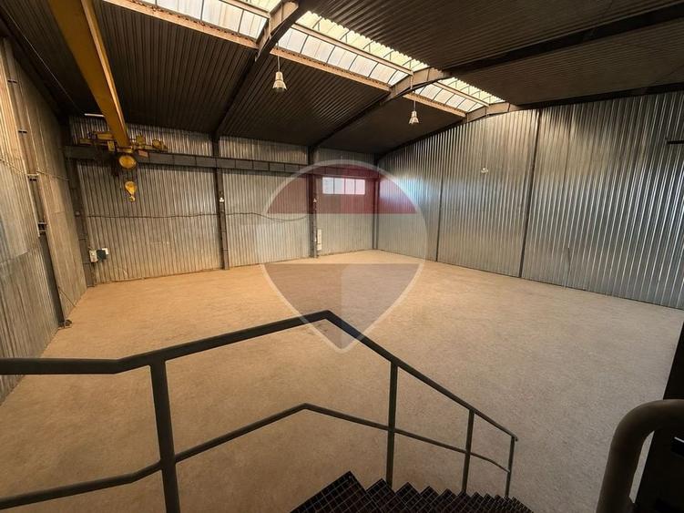 Spațiu industrial, de 550 mp, în Centură