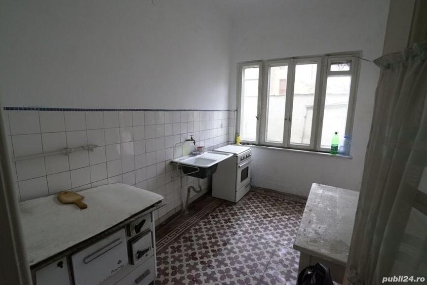 Casă cu 2 camere în Central