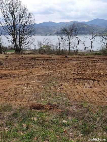 Teren de 8700 mp, în Gornea