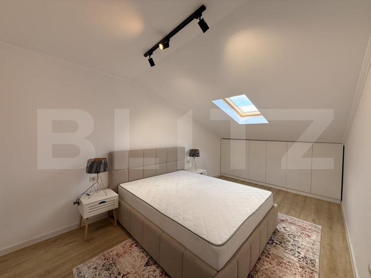 Duplex cu 6 camere cu Canalizare în Romanești