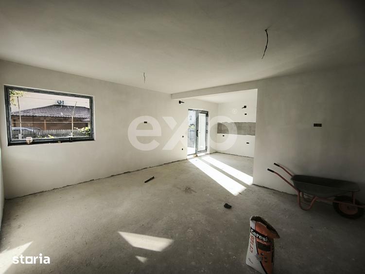 Casă cu 4 camere cu Teren 308 Mp în Smeura