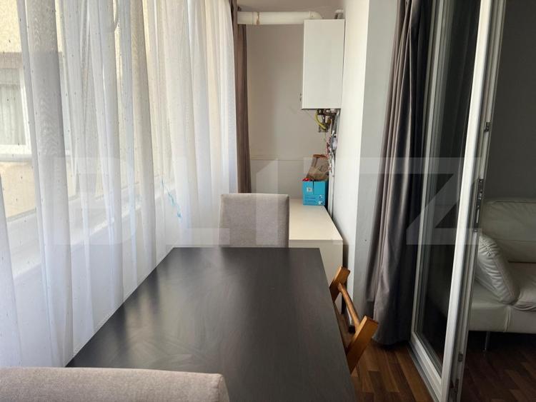 Apartament cu 2 camere decomandat, mobilat în Calea București