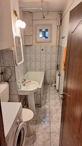Apartament cu 2 camere nedecomandat în Șagului