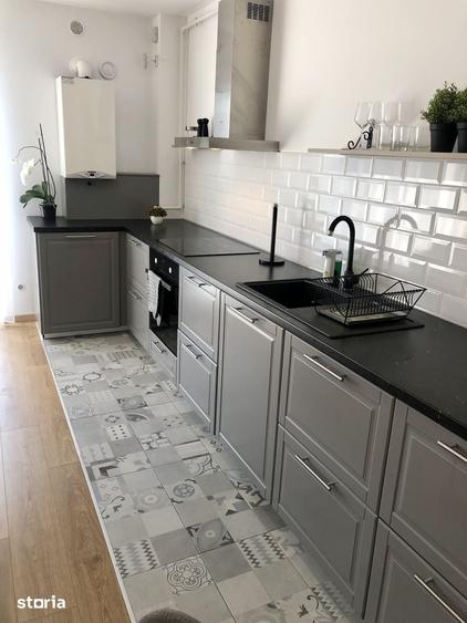 Apartament cu 2 camere semidecomandat în Mărăști