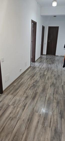 Apartament cu 3 camere decomandat, mobilat în Rahova