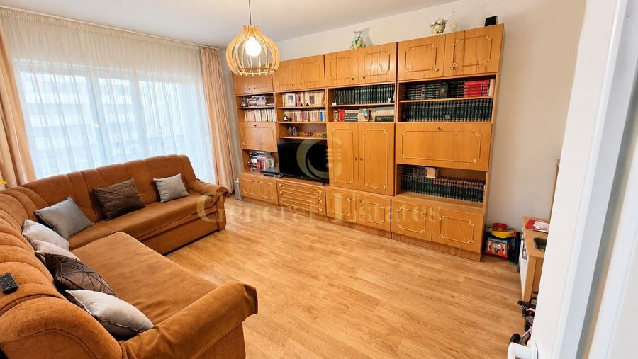 Apartament cu 4 camere în Feldioara