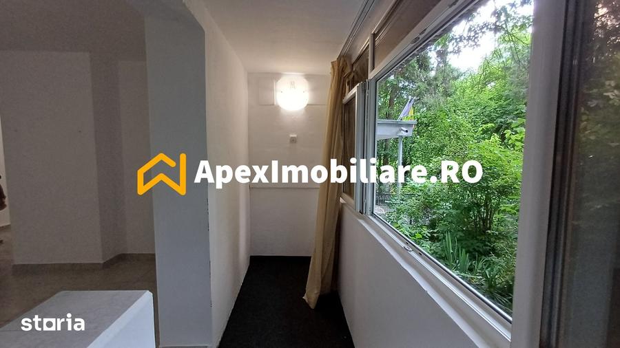 Garsonieră decomandată în Drumul Taberei