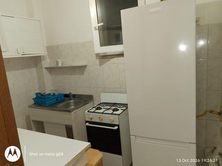 Garsonieră decomandată în Gara de Nord