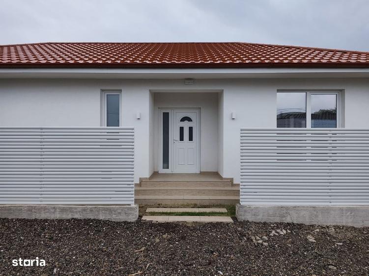 Casă cu 3 camere cu Teren 330 Mp în Samurcași