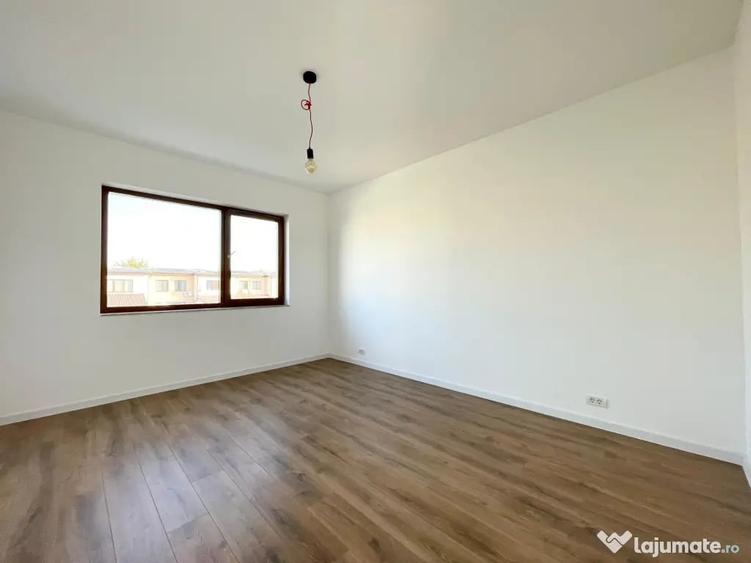 Casă cu 4 camere cu Teren 470 Mp în Calea Urseni