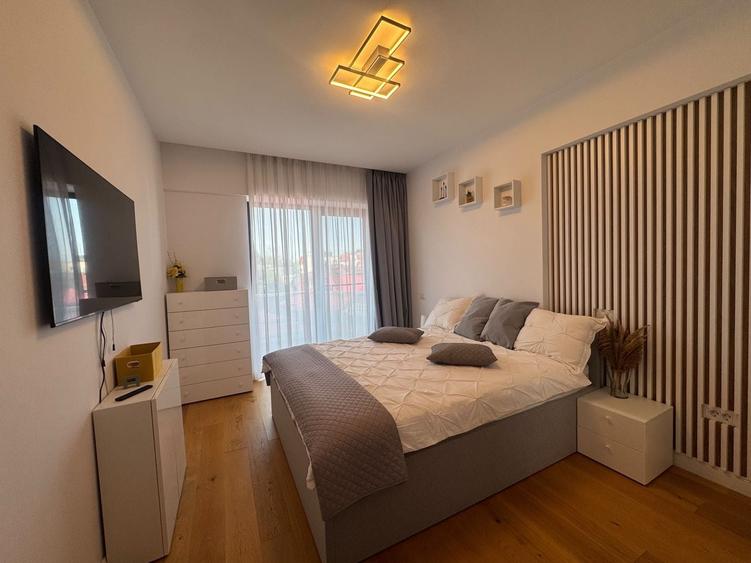 Apartament cu 2 camere decomandat, mobilat în Băneasa