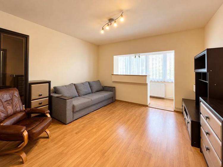 Apartament cu 2 camere in zona Grivitei - 1