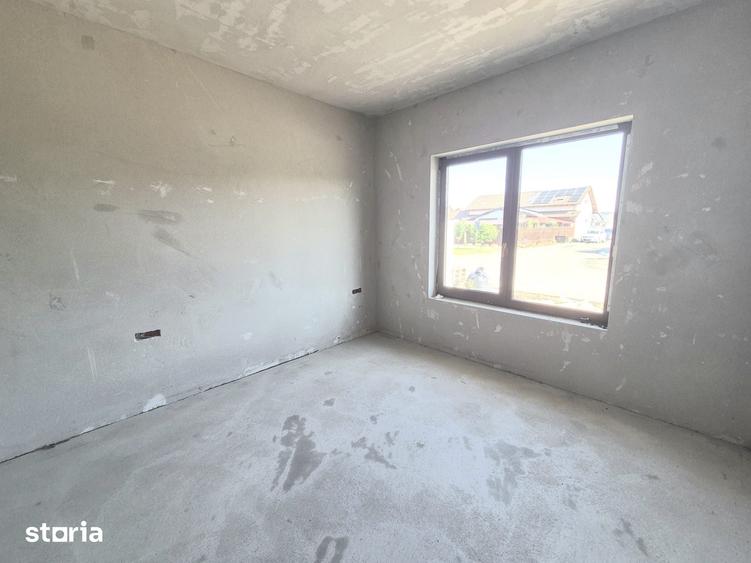 Casă cu 4 camere cu Teren 317 Mp în Central
