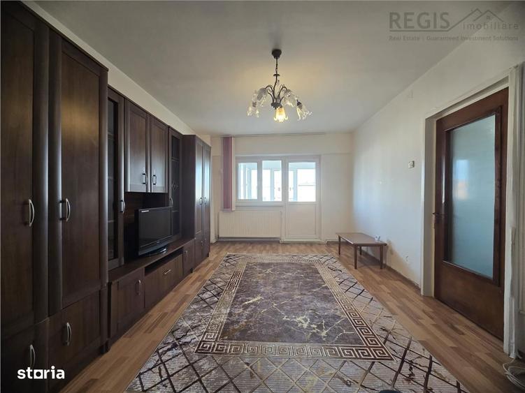 Apartament cu 2 camere decomandat, mobilat în Est
