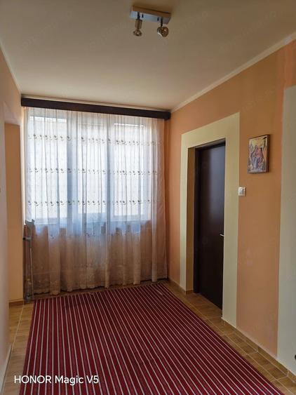 Casă cu Teren 790 Mp în Ghiroda