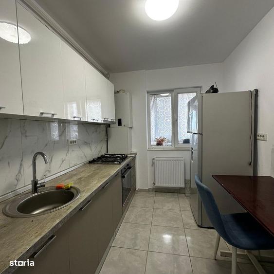 Apartament cu 2 camere decomandat în Apărătorii Patriei — fotografia 1